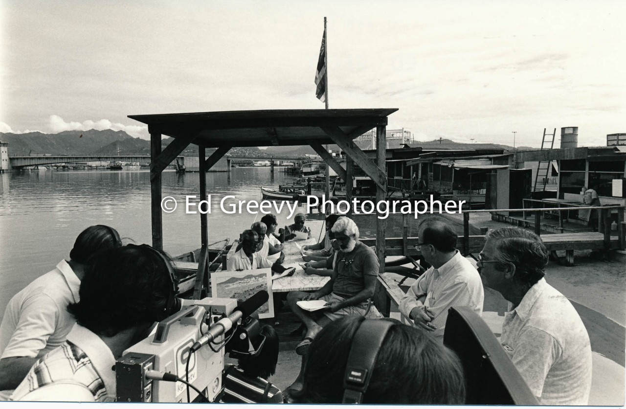 Puhipau at press conference re: Sand Island (December 1979) Negative: 4095-5-15 | Ed Greevy Photographer